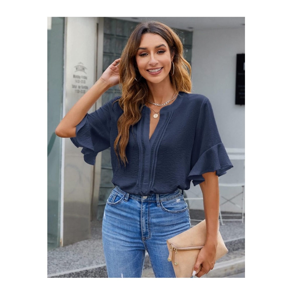 Women’s Blouse - Picture 4 of 8